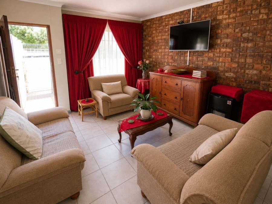 2 Bedroom Property for Sale in Navalsig Free State